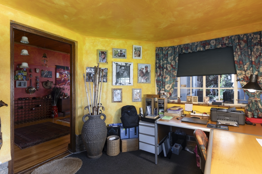 3 Bedroom Property for Sale in Roundhay Western Cape